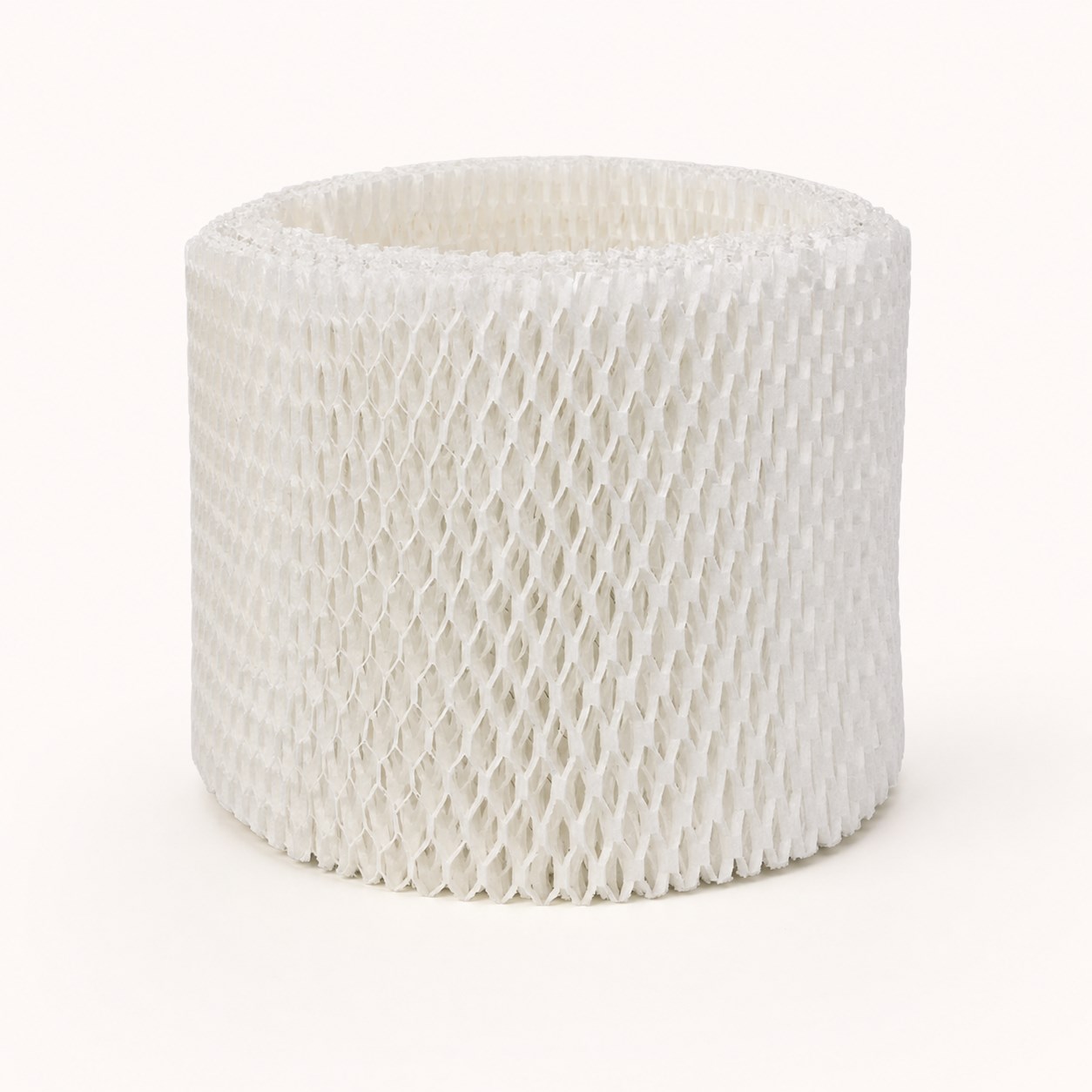 White cylindrical honeycomb humidifier wick filter